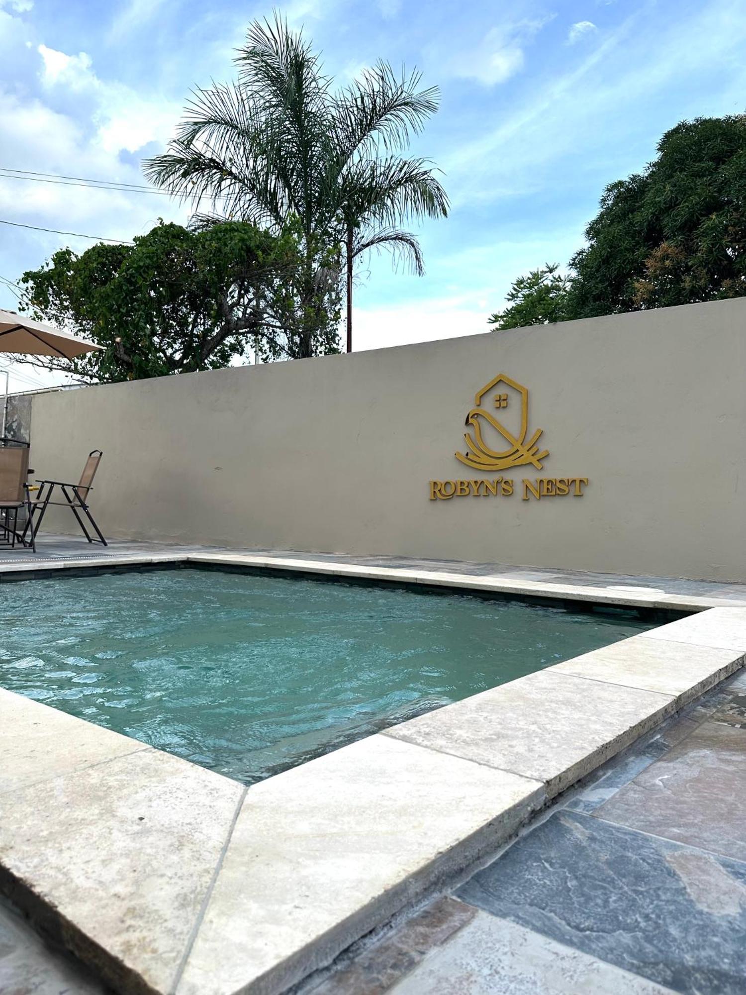 Hotel Robyn'S Nest Scarborough Exterior foto